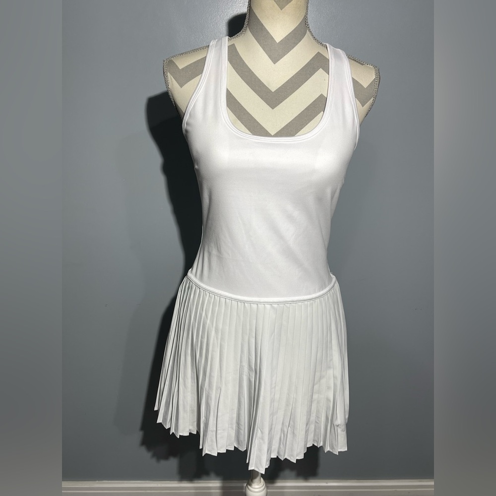 Yogalicious White Pleated‎ Tennis Dress